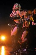 50_200510240180000thumb-s.jpg